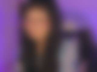Yommi-winx's Live Sex Cam Show