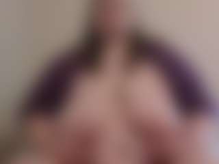 BBWLittleBear's Live Sex Cam Show