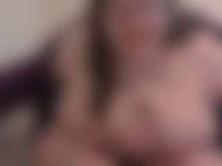 BBWLittleBear's Live Sex Cam Show