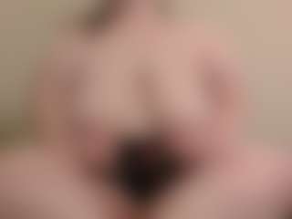 BBWLittleBear's Live Sex Cam Show