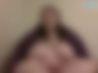 BBWLittleBear's Live Sex Cam Show