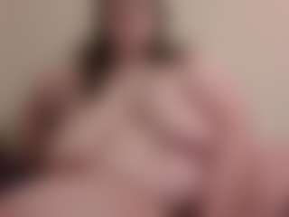 BBWLittleBear's Live Sex Cam Show