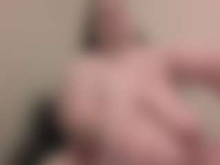 Live cam show with BBWLittleBear - New Toys on hrnylive.com