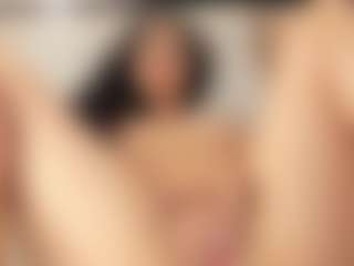 Live cam show with Cristine-Colins - Brown Eyes on CamSextacy