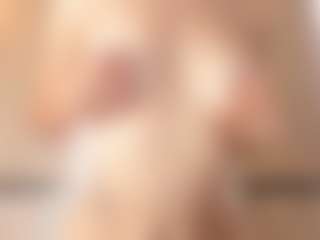 Live cam show with Cristine-Colins - New Brown Eyes on galaxygirlnitro.com