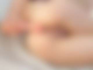 Live cam show with Cristine-Colins - Deepthroat on Camsoda