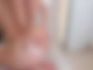Cristine-Colins's Live Sex Cam Show