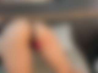 Cristine-Colins's Live Sex Cam Show