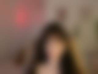 Live cam show with DaisyLowe - Fetish on Mixed Magazine Live