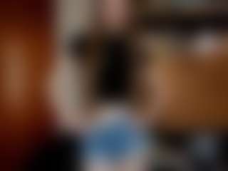 ElbaWidmaier's Live Sex Cam Show