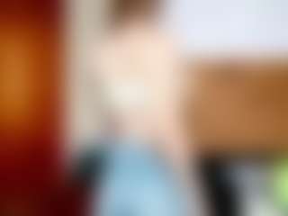 Live cam show with ElbaWidmaier - Blue Eyes on madthumbs