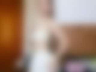 Live cam show with ElbaWidmaier - Hairy Pussy on Camversity