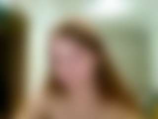 Live cam show with ElbaWidmaier - Green Eyes on Camsoda