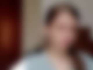 Live cam show with ElbaWidmaier - Facial on Dare Cams