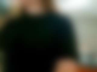 ElbaWidmaier's Live Sex Cam Show
