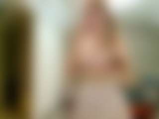Live cam show with ElbaWidmaier - Blue Eyes on studioflirtlive.com