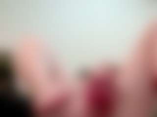 Live cam show with ElbaWidmaier - Green Eyes on https://playwithruby.com