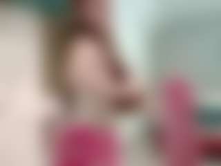 Live cam show with ElbaWidmaier - Average on Camsoda