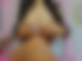 IcyGlow's Live Sex Cam Show