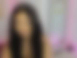 Live cam show with IcyGlow - Blue Eyes on madthumbs