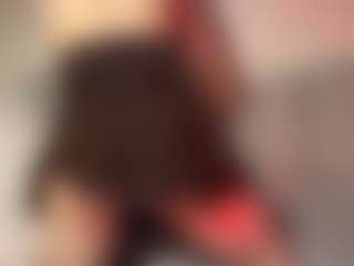 Agatha's Live Sex Cam Show