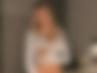 JoannieLarke's Live Sex Cam Show
