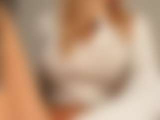 JoannieLarke's Live Sex Cam Show
