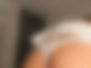 JoannieLarke's Live Sex Cam Show