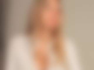 JoannieLarke's Live Sex Cam Show