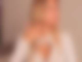 JoannieLarke's Live Sex Cam Show