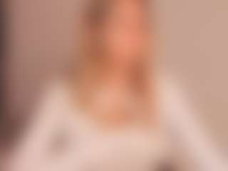 JoannieLarke's Live Sex Cam Show