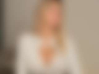 JoannieLarke's Live Sex Cam Show