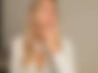 JoannieLarke's Live Sex Cam Show