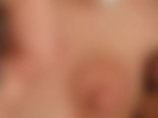 JoannieLarke's Live Sex Cam Show