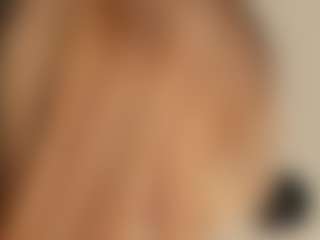 JoannieLarke's Live Sex Cam Show