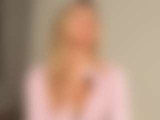 JoannieLarke's Live Sex Cam Show