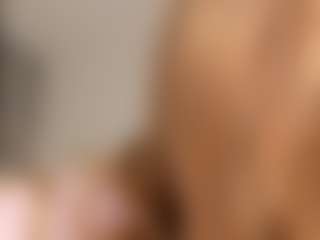 JoannieLarke's Live Sex Cam Show