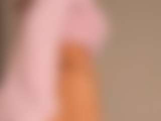 JoannieLarke's Live Sex Cam Show