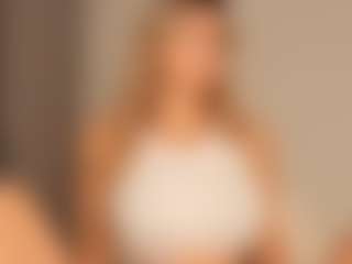 JoannieLarke's Live Sex Cam Show