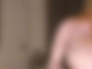 JoannieLarke's Live Sex Cam Show