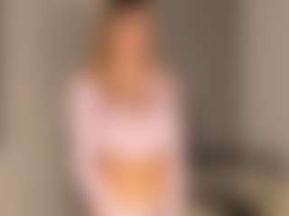 JoannieLarke's Live Sex Cam Show