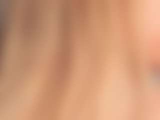 JoannieLarke's Live Sex Cam Show