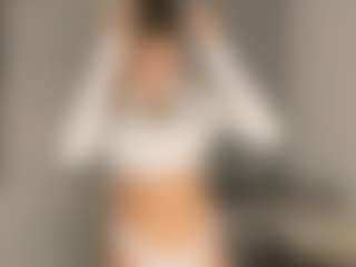 Live cam show with JoannieLarke - Athletic on Camsoda