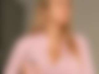 JoannieLarke's Live Sex Cam Show