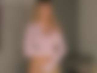 JoannieLarke's Live Sex Cam Show