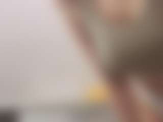Luci-XO's Live Sex Cam Show