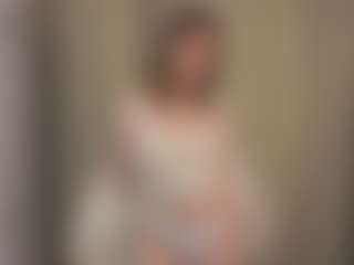 Luci-XO's Live Sex Cam Show