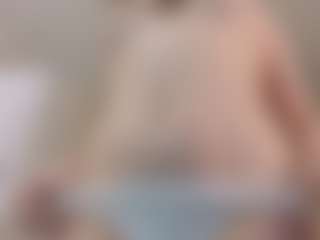 Luci-XO's Live Sex Cam Show