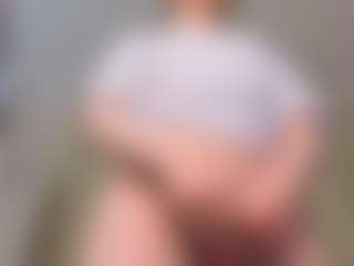 Luci-XO's Live Sex Cam Show