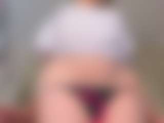 Luci-XO's Live Sex Cam Show